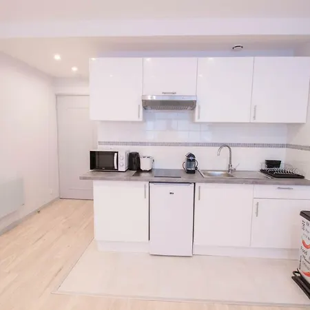Apartment Office- Rue Saint-fargeau Paris